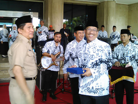 Pencarian PGRI Kab. Barito Kuala - Persatuan Guru Republik Indonesia Cabang Kab. Barito Kuala